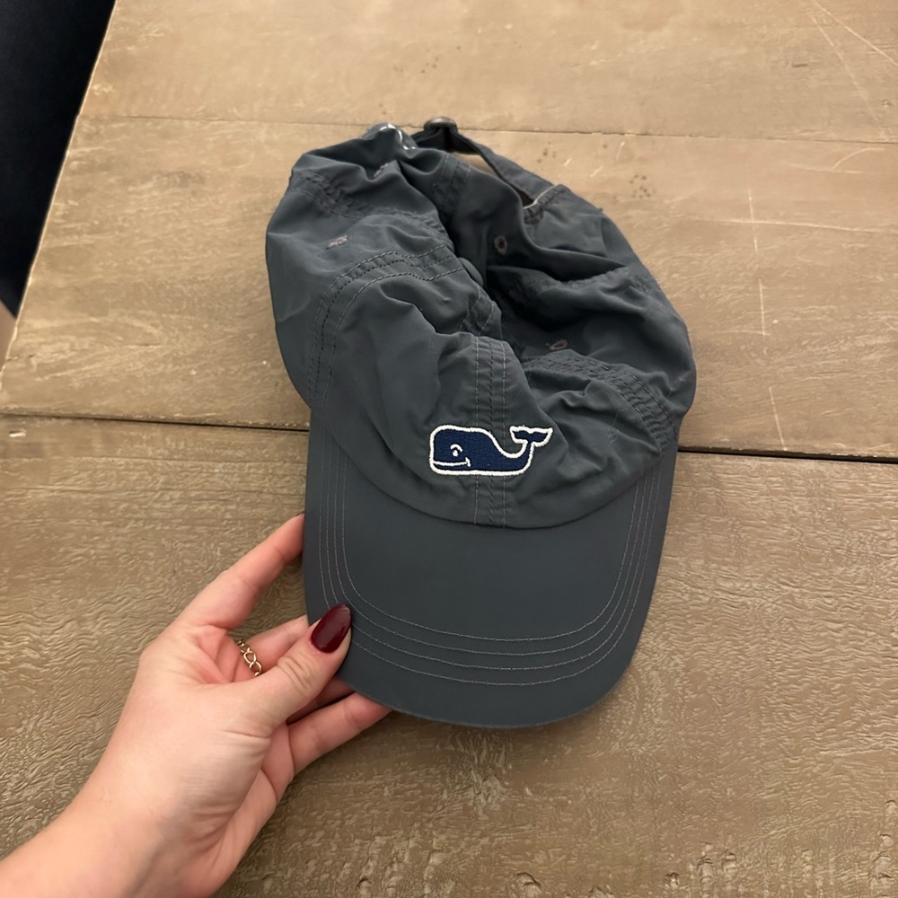 Vineyard Vines Hat